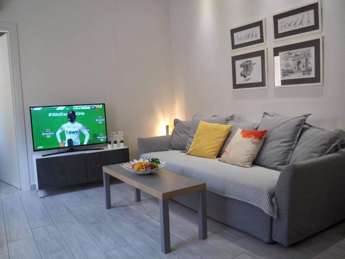 Molly'S House Apartment แอร์มูโปลี ภายนอก รูปภาพ